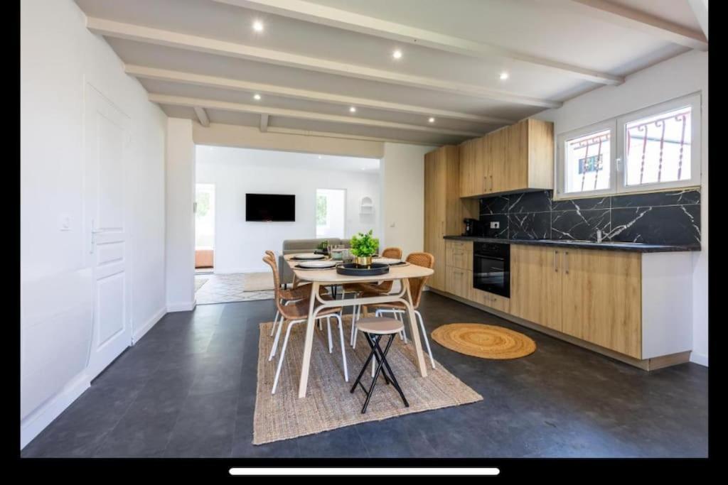 Maison A Deux Pas Du Port Lanton Kültér fotó