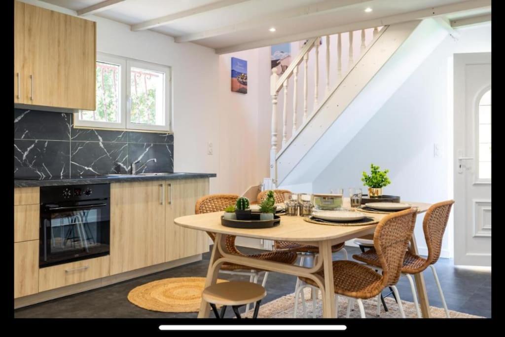 Maison A Deux Pas Du Port Lanton Kültér fotó